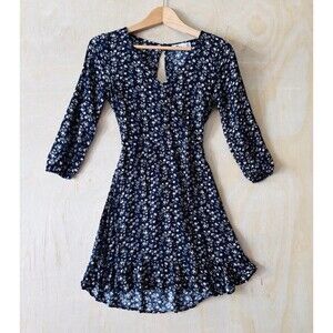 Hollister Dress Size XXS Blue Floral Skater 3/4 Sleeve Tie Back Mini D074